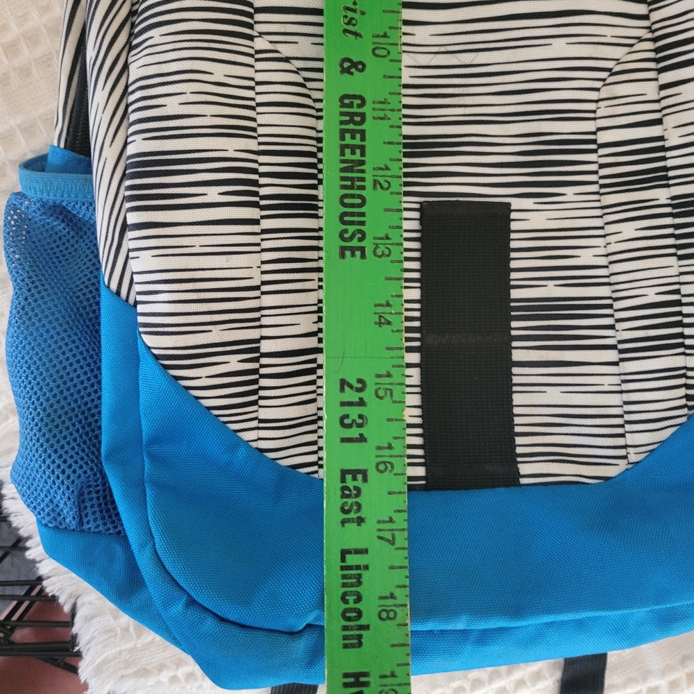 Adidas backpack - Picture 10 of 11